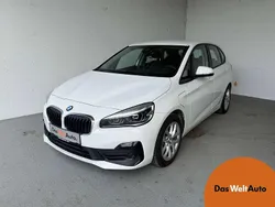 Weiss normal Gebraucht 2020 BMW 225 Active Tourer Advantage Van / Kleinbus | € 19.900