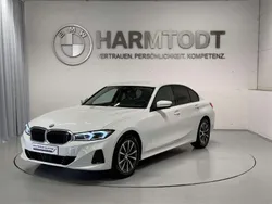 Weiß Gebraucht 2024 BMW 318 Efficient Dynamics Limousine | € 41.490 (Superpreis)
