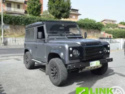 Grau Gebraucht 1997 Land Rover Defender SUV | € 24.800 (Fairer Preis)