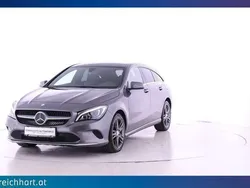Grau Gebraucht 2016 Mercedes CLA220 Limousine | € 18.490 (Fairer Preis)