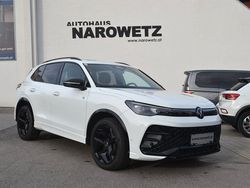 Weiss normal Gebraucht 2024 VW Tiguan R-line SUV | € 51.990
