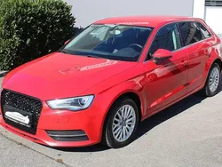 Rot Gebraucht 2013 Audi A3 Sportback Limousine | € 8.990 (Guter Preis)