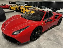 Rot Gebraucht 2018 Ferrari 488 Cabrio | € 399.990