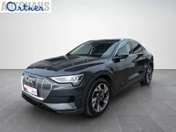 Hellgrau metallic Gebraucht 2023 Audi e-tron Sportback Business SUV | € 39.990 (Teuer)