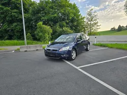 Blau Gebraucht 2010 Ford Focus Limousine | € 2.550 (Guter Preis)
