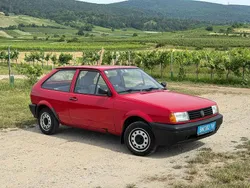 Rot Gebraucht 1991 VW Polo Coupé | € 2.000