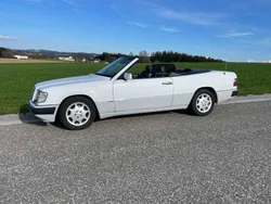 Weiß Gebraucht 1994 Mercedes E320 Cabrio | € 44.900