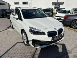 Weiß Gebraucht 2018 BMW 225 Active Tourer Advantage Van / Kleinbus | € 16.999 (Guter Preis)