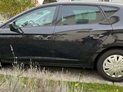 Schwarz Gebraucht 2019 Seat Leon Reference Kombi | € 12.000 (Fairer Preis)