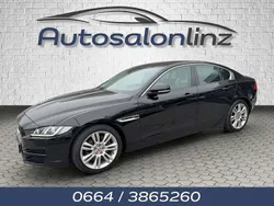 Schwarz Gebraucht 2016 Jaguar XE Pure Limousine | € 13.900 (Teuer)