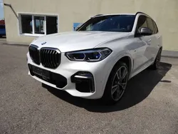 Weiß Gebraucht 2021 BMW X5 M Comfort Edition SUV | € 74.990