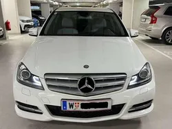 Weiß Gebraucht 2011 Mercedes C180 Edition Limousine | € 13.000 (Guter Preis)