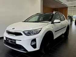 Weiß Gebraucht 2018 Kia Stonic Silver SUV | € 12.990 (Fairer Preis)