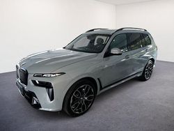 Grau Gebraucht 2025 BMW X7 M Sport SUV | € 141.216