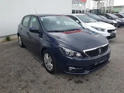 Blau Gebraucht 2020 Peugeot 308 Style Limousine | € 13.990 (Superpreis)