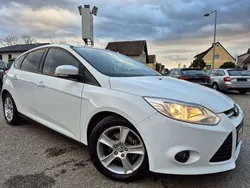 Weiß Gebraucht 2012 Ford Focus Limousine | € 5.490 (Etwas zu teuer)