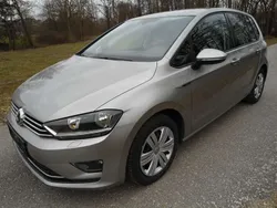 Grau Gebraucht 2015 VW Golf Sportsvan LOUNGE Van / Kleinbus | € 10.990