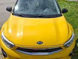 Gebraucht 2019 Kia Stonic Gold SUV | € 11.799 (Guter Preis)