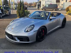 Porsche 911 Carrera GTS
