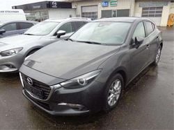 Grau Gebraucht 2017 Mazda 3 Inclusive Kleinwagen | € 16.490 (Etwas zu teuer)