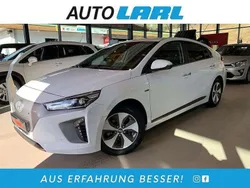Weiß Gebraucht 2018 Hyundai Ioniq Style Limousine | € 13.990 (Fairer Preis)
