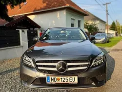 Grau Gebraucht 2019 Mercedes C180 Limousine | € 23.000 (Guter Preis)