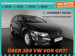 Grau Gebraucht 2021 VW Passat Kombi | € 18.480 (Guter Preis)