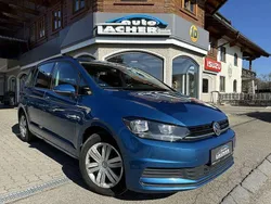 Blau Gebraucht 2019 VW Touran Comfortline Van / Kleinbus | € 17.650 (Guter Preis)
