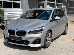 Grau Gebraucht 2018 BMW 218 M Sport Van / Kleinbus | € 17.900 (Guter Preis)