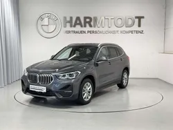 Grau Gebraucht 2021 BMW X1 Advantage SUV | € 32.990 (Guter Preis)