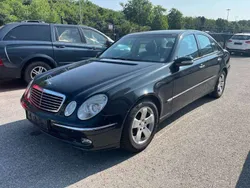 Schwarz Gebraucht 2003 Mercedes E320 Avantgarde Limousine | € 3.990 (Fairer Preis)