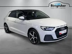 Hellgrau metallic Gebraucht 2024 Audi A1 Sportback Comfort Kleinwagen | € 26.990 (Fairer Preis)