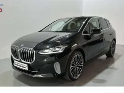 Saphirschwarz Gebraucht 2024 BMW 225 Active Tourer Luxury Line Van / Kleinbus | € 39.965 (Guter Preis)