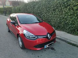 Rot Gebraucht 2014 Renault Clio IV Expression Limousine | € 5.700 (Guter Preis)