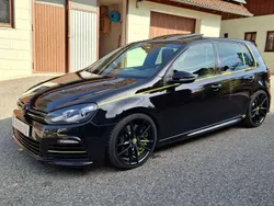 Schwarz Gebraucht 2010 VW Golf VI R Kleinwagen | € 18.000 (Etwas zu teuer)