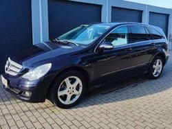 Blau Gebraucht 2006 Mercedes 320 Kombi | € 6.450