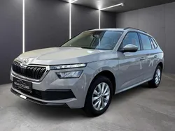 Grau Gebraucht 2019 Skoda Kamiq Active SUV | € 17.980