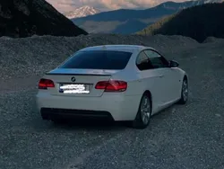 Weiß Gebraucht 2008 BMW 325 Coupé | € 11.900 (Etwas zu teuer)