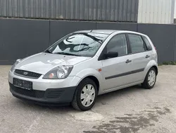 Grau Gebraucht 2006 Ford Fiesta Ambiente Kleinwagen | € 990 (Guter Preis)