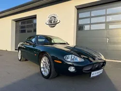 Grün Gebraucht 2001 Jaguar XKR Cabrio | € 31.490