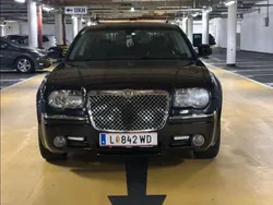 Gebraucht 2011 Chrysler 300C Limousine | € 11.000