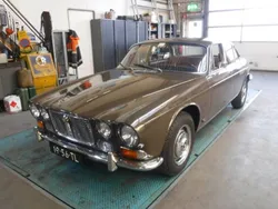 Braun Gebraucht 1972 Jaguar XJ6 Limousine | € 13.950