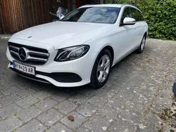 Mercedes E200