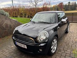 Schwarz Gebraucht 2009 Mini ONE Kleinwagen | € 4.750 (Fairer Preis)
