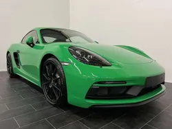 Grün Gebraucht 2020 Porsche 718 Cayman Coupé | € 99.990