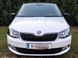 Weiß Gebraucht 2017 Skoda Fabia Style Limousine | € 9.900 (Fairer Preis)