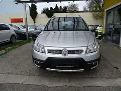 Silber Gebraucht 2013 Fiat Sedici Dynamic SUV | € 6.990 (Etwas zu teuer)