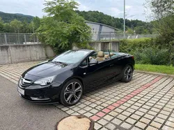 Schwarz Gebraucht 2016 Opel Cascada Innovation Cabrio | € 15.950
