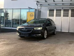 Blau Gebraucht 2017 Opel Insignia Innovation Kombi | € 12.900 (Fairer Preis)