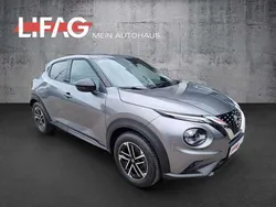 Grau Gebraucht 2024 Nissan Juke N-Connecta SUV | € 20.990 (Superpreis)